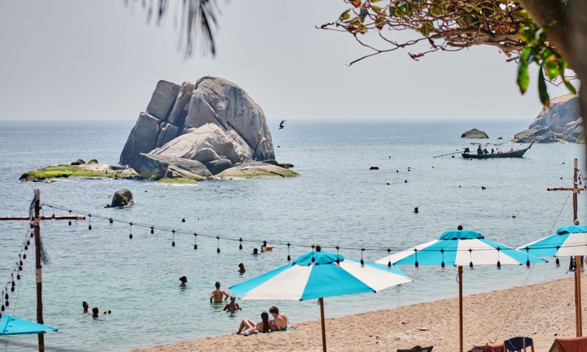 Отель Lub D Koh Tao Tanote Bay Экстерьер фото